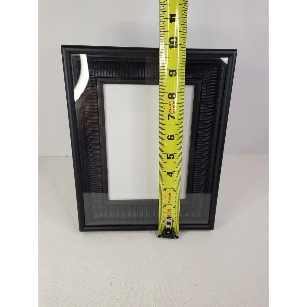 Black Ribbed Border Picture Frame 4x6 Desktop Wall Mount Home Decor